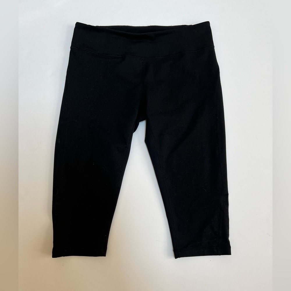 Zella black cropped leggings size Medium